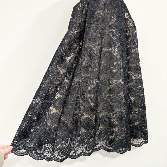 Amber Sakai Embroidered Lace Appliqué Oversized Flowy High Low Dress - Picture 6 of 15